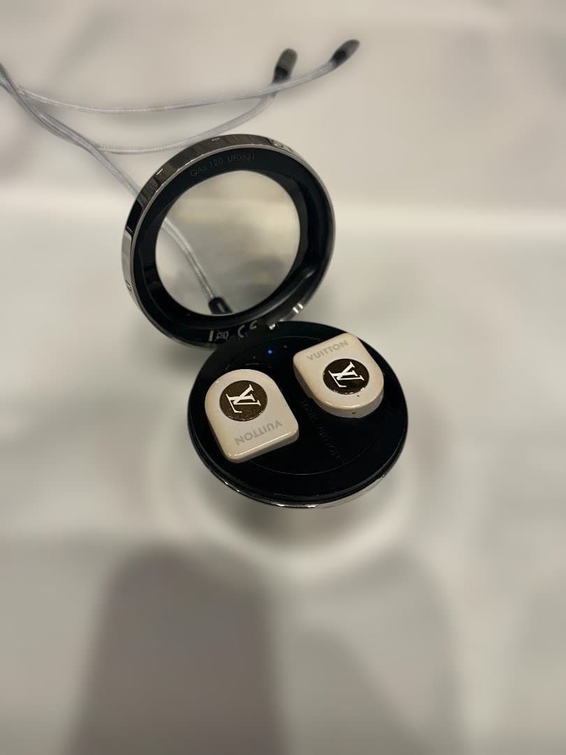ルイヴィトン QAB120 ホライゾン イヤホン ワイヤレス UF0621