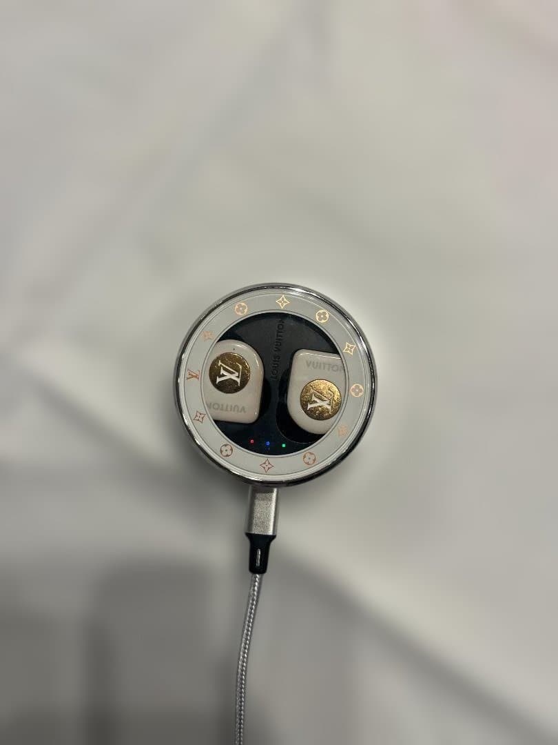 ルイヴィトン QAB120 ホライゾン イヤホン ワイヤレス UF0621