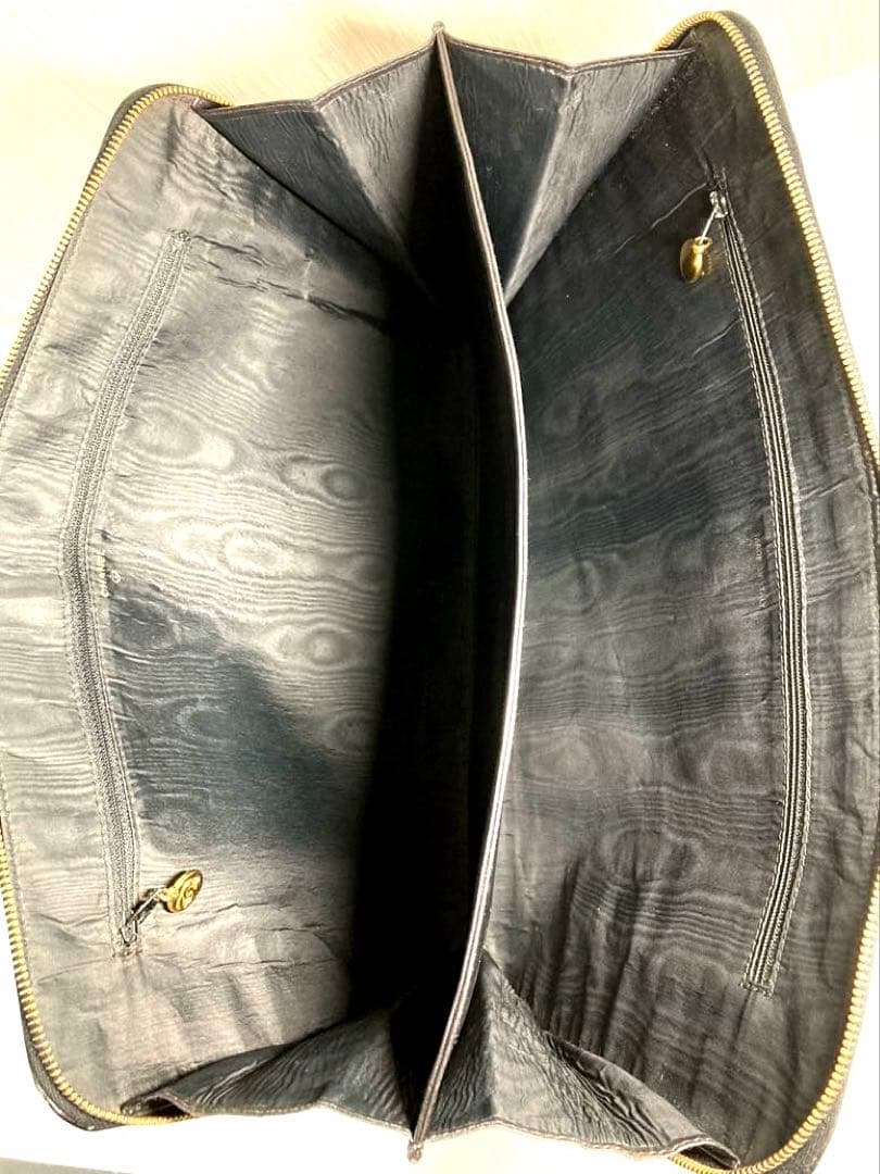 シャネル　ココマーク　パテントレザー　クラッチバッグ　ハンドバック　ブラック