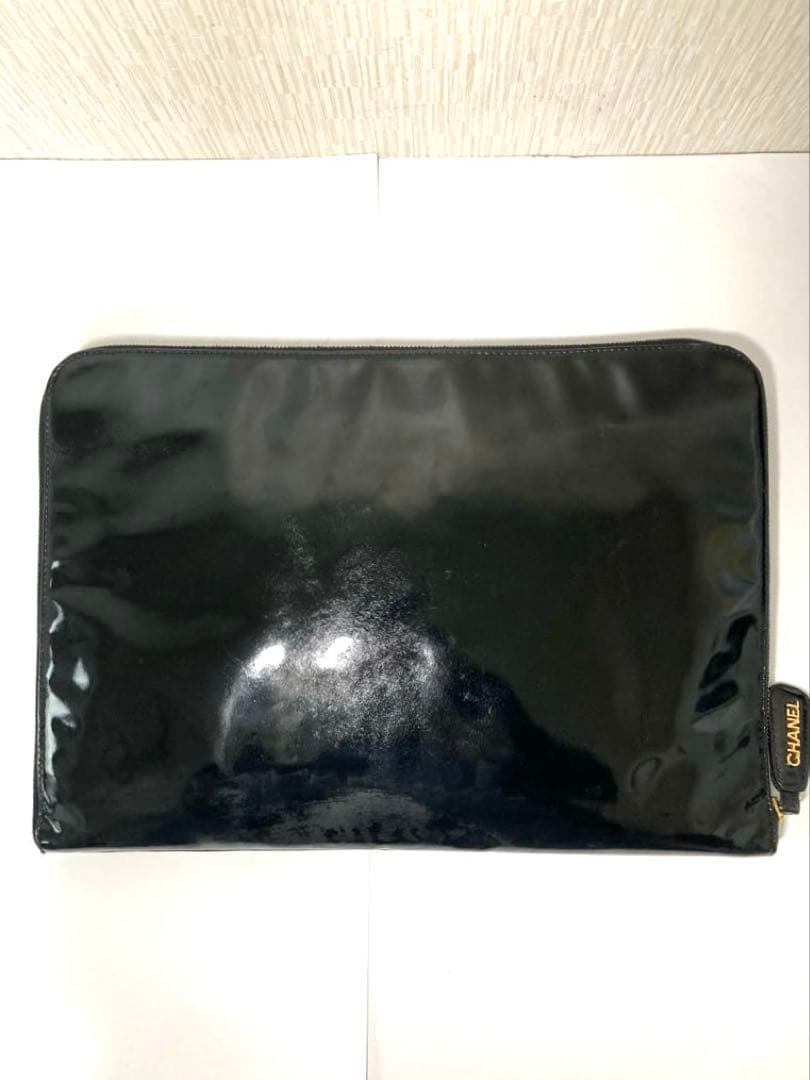 シャネル　ココマーク　パテントレザー　クラッチバッグ　ハンドバック　ブラック