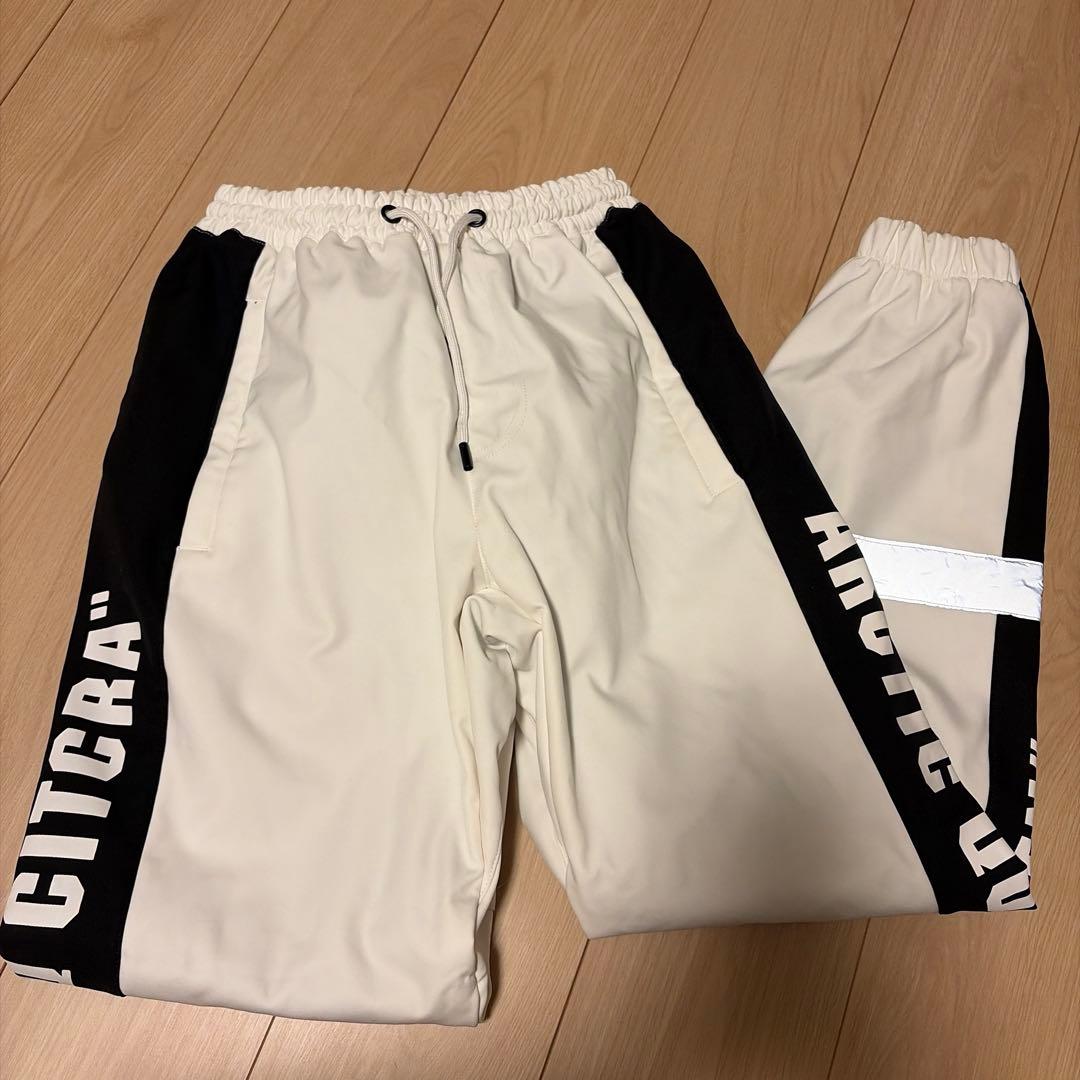 最終値下げ　スノーウェア 上下セット