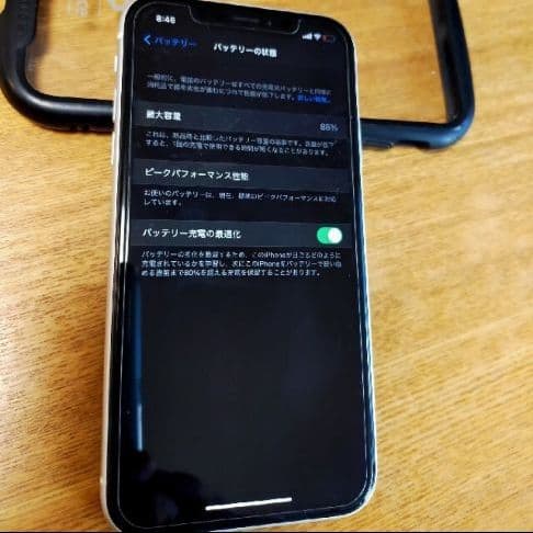iPhone XR 64GB ホワイト SIMフリー　美品