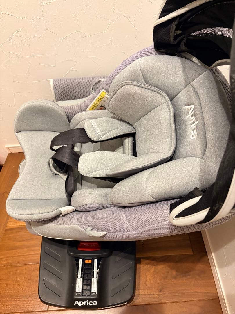 クリーニング済☆美品☆　アップリカ　クルリラ　ISOFIX　全て揃っています