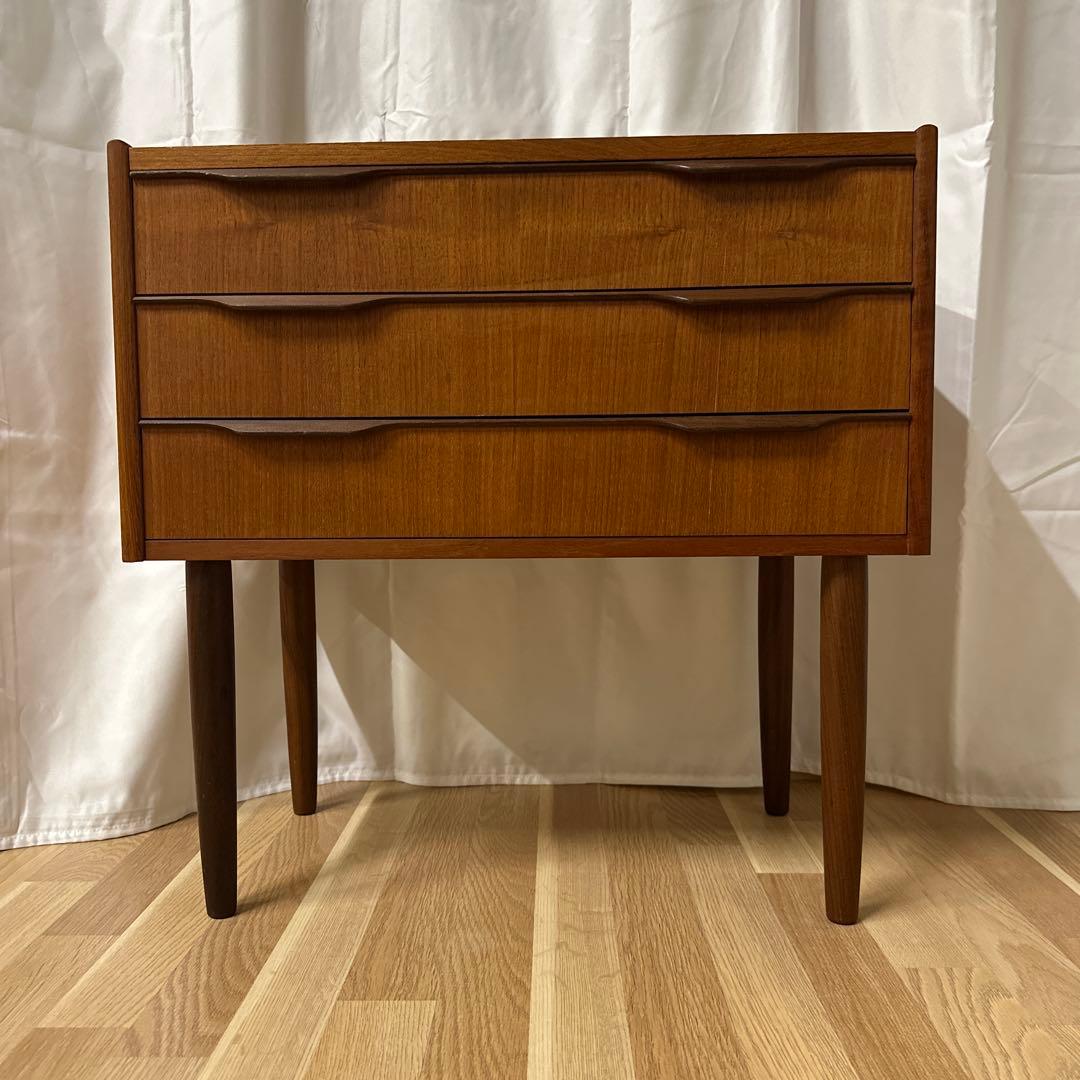 ヴィンテージ3段チェスト デンマーク製