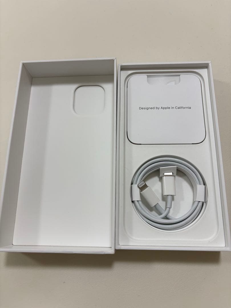 iPhone12 ブルー 64GB 本体 箱、ケーブル付き