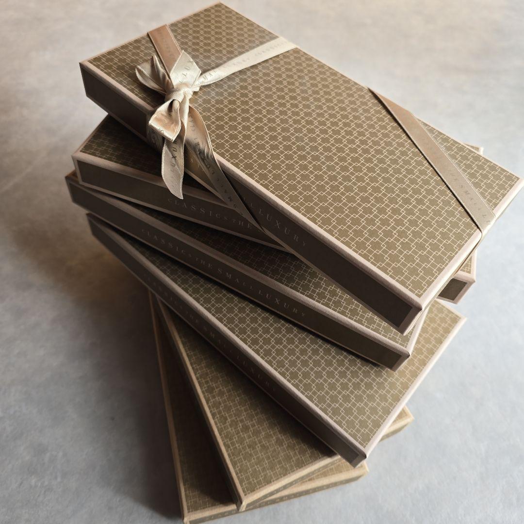 クラシクスザスモールラグジュアリーハンカチ6点セット(馬、蹄鉄モチーフ)