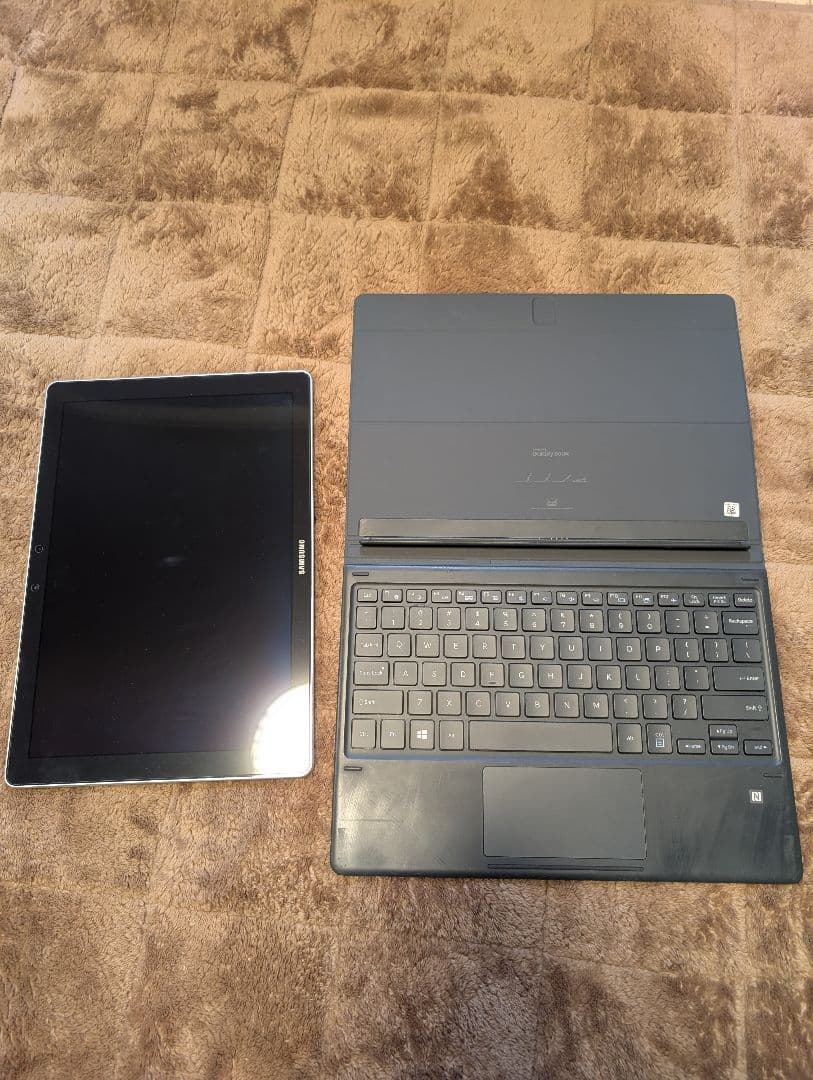 Samsung Windowsタブレット GALAXY BOOK 12.0