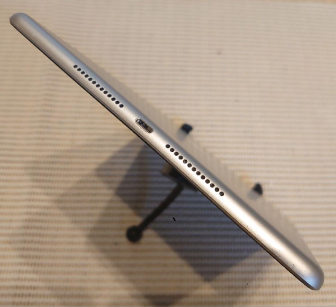 完動品iPad第9世代(A2602)本体64GBシルバー送料込2KFJK