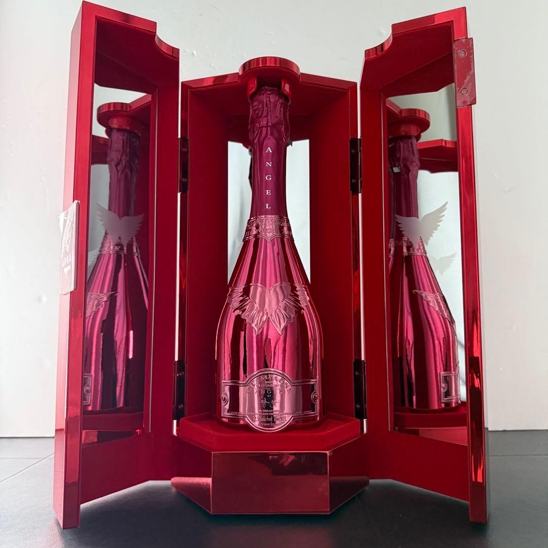 エンジェル　シャンパン　ヴィンテージ　2011年 レッド　ケース付き　255