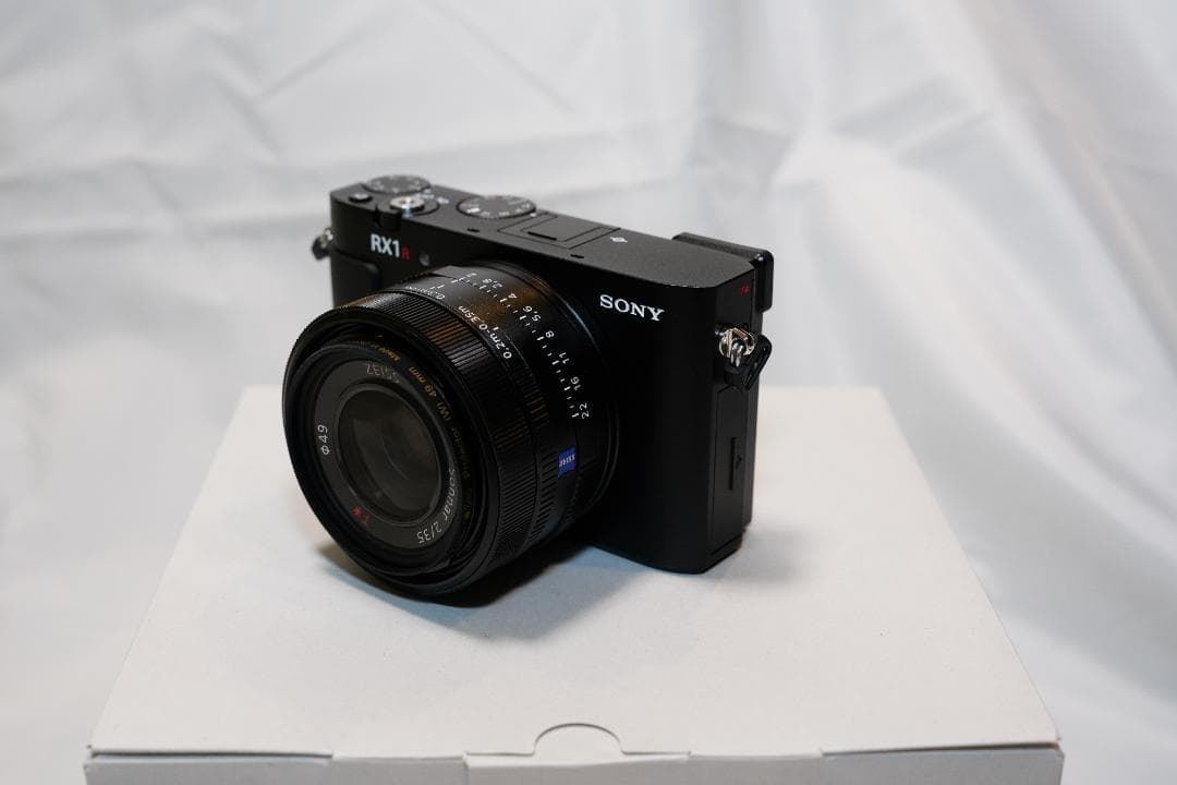 SONY DSC-RX1RM3（付属品＋フィルター・フード・カバー）