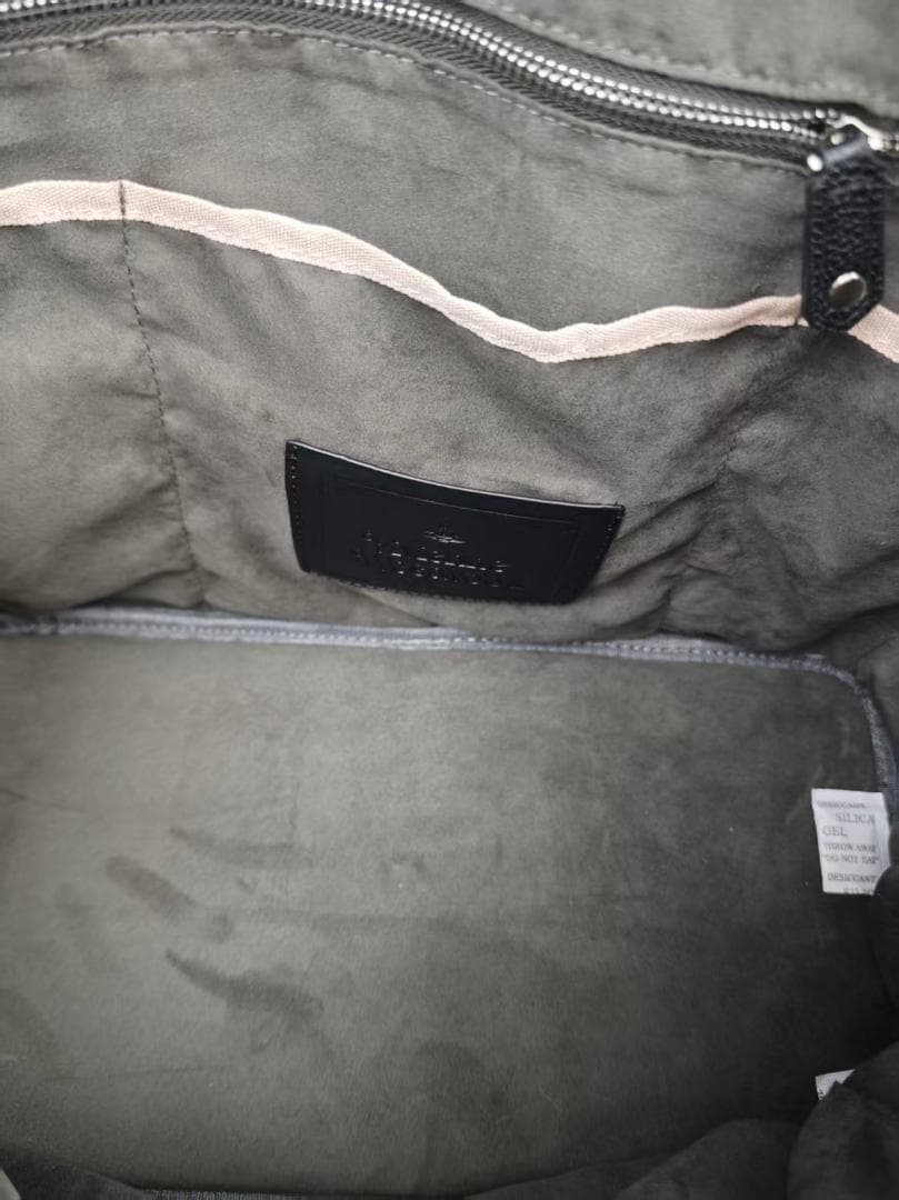 Vivienne Westwood ブラックビジネスバッグ