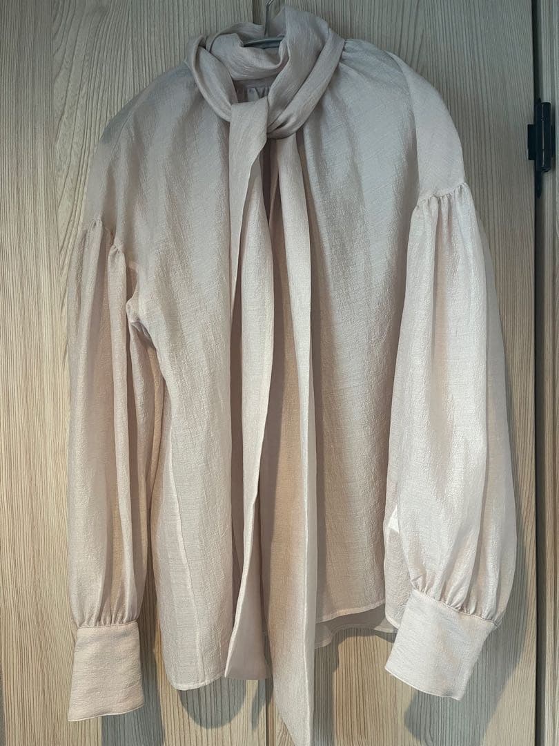 美品！ウィムガゼットオウガンザボウブラウスベビーピンク