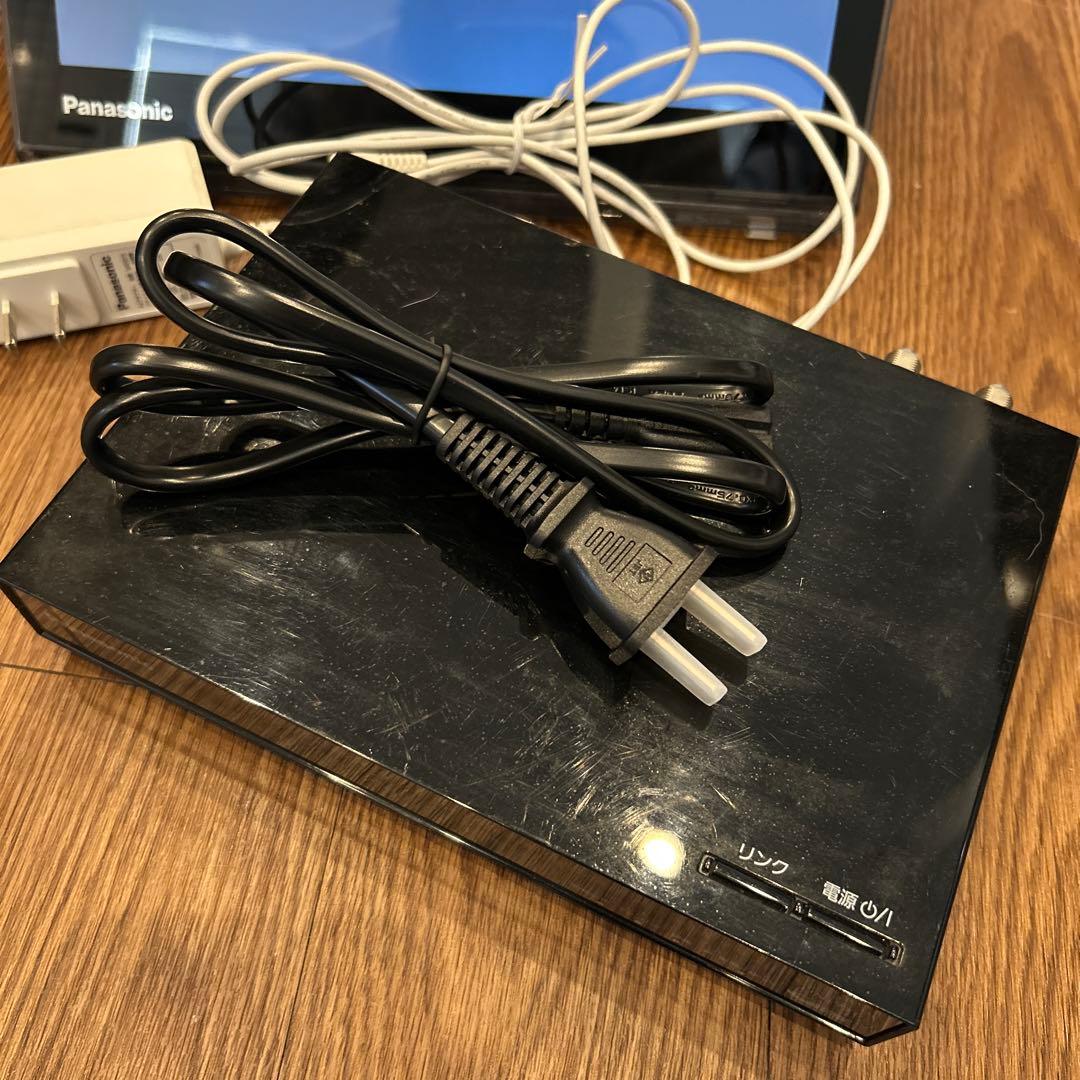 PanasonicHDDレコーダー付ポータブルデジタルテレビ UN-10T7-K