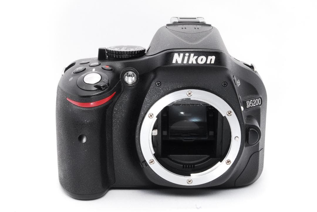 KOYO✨スマホ転送可 自撮り可能機種✨Nikon D5200 ダブル