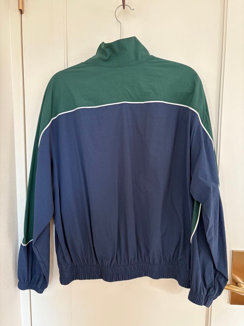 美品　New Balance ジャケット ネイビーグリーン