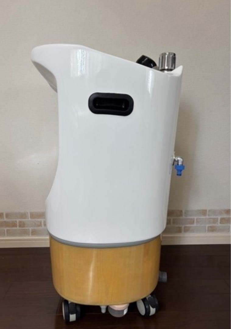 移動式シャンプー台　ペロ