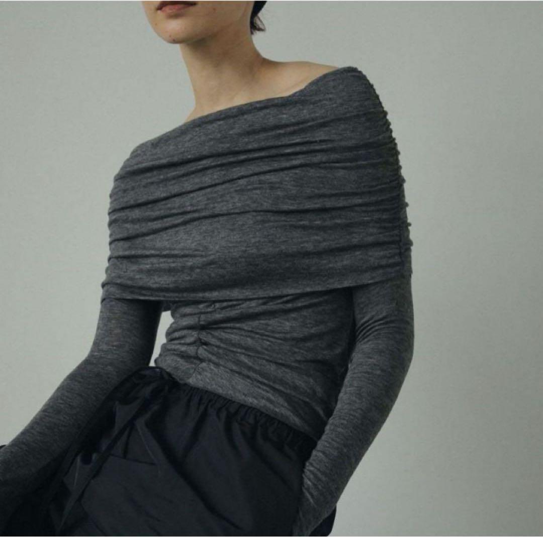 アンヌーク anuke Soft Offshoulder Tops 船曳ひろみ