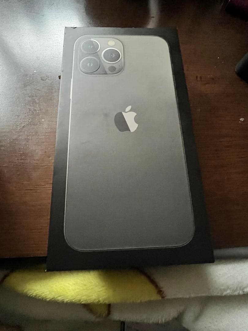 Apple iPhone 13Pro Max グラファイトSIMフリー