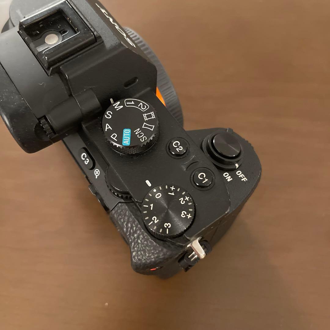 本体小傷程度　SONY α7 II 純正グリップ付き