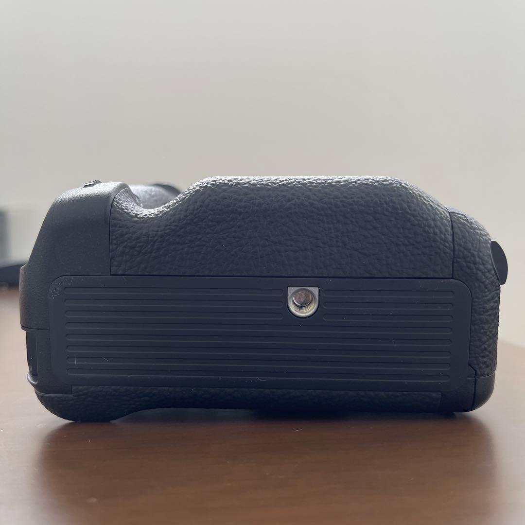 本体小傷程度　SONY α7 II 純正グリップ付き