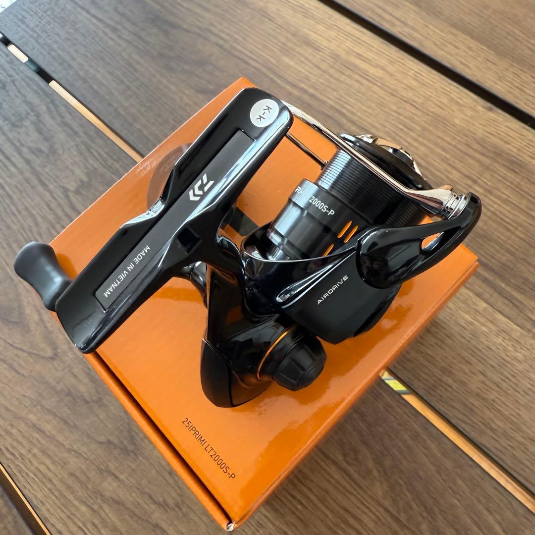 【新品】DAIWA 25イプリミ LT2000S-P ダイワ IPRIMI