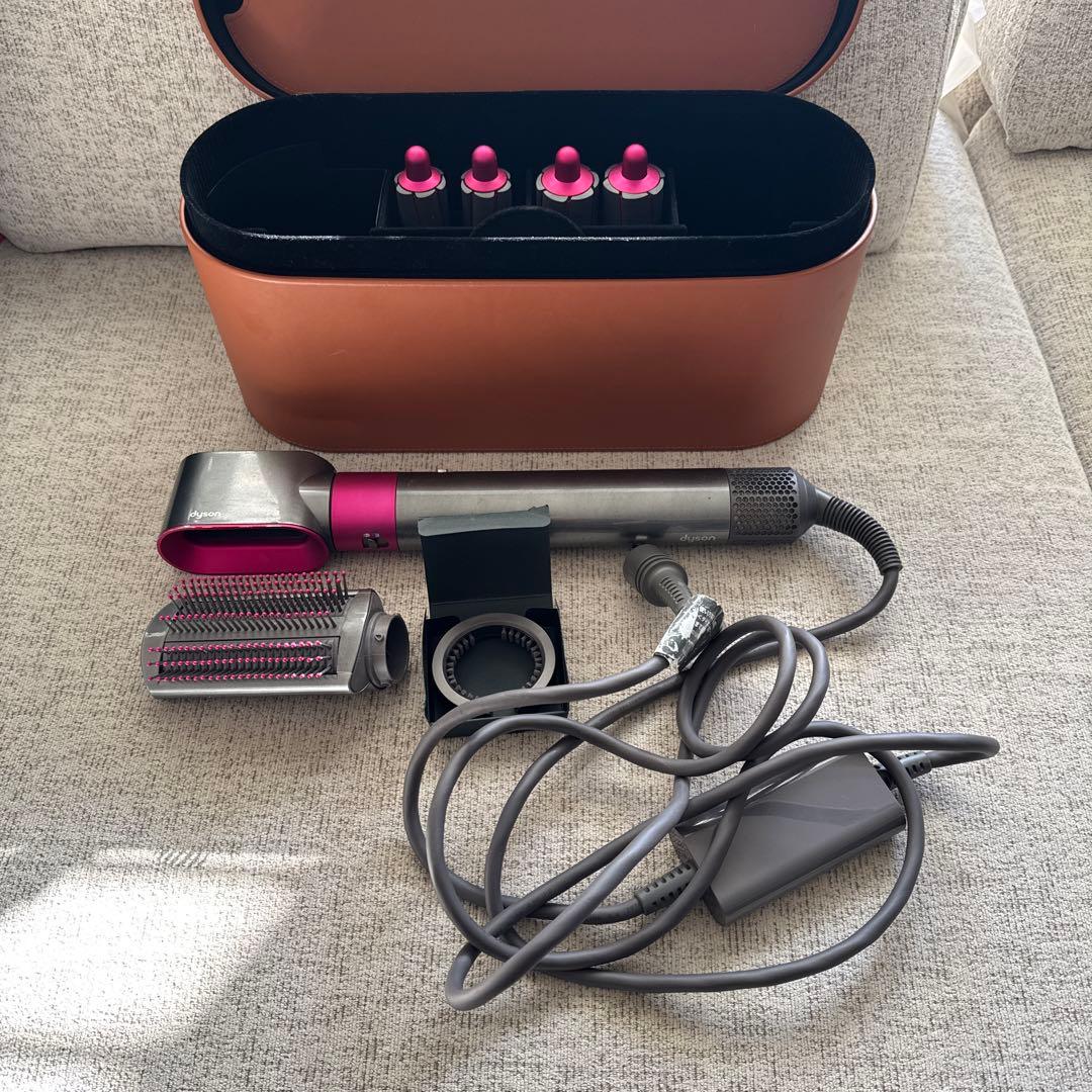 ダイソン　ドライヤー　エアラップ　ピンク　HS01 volume + shape