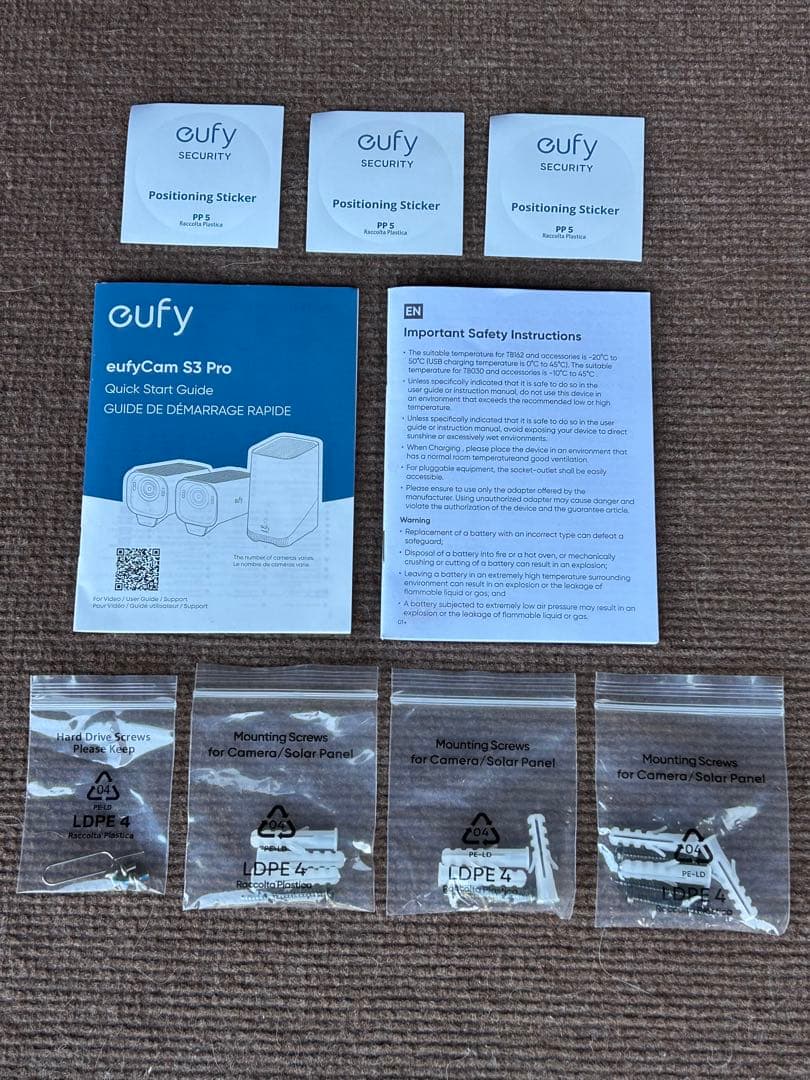 屋外防犯カメラ　Anker Eufy(ユーフィ) Cam 53 カメラ2台セット