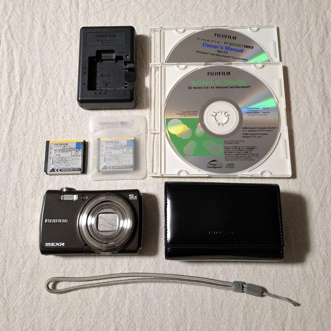 FINEPIX F200EXR デジカメ コンデジ 富士フイルム