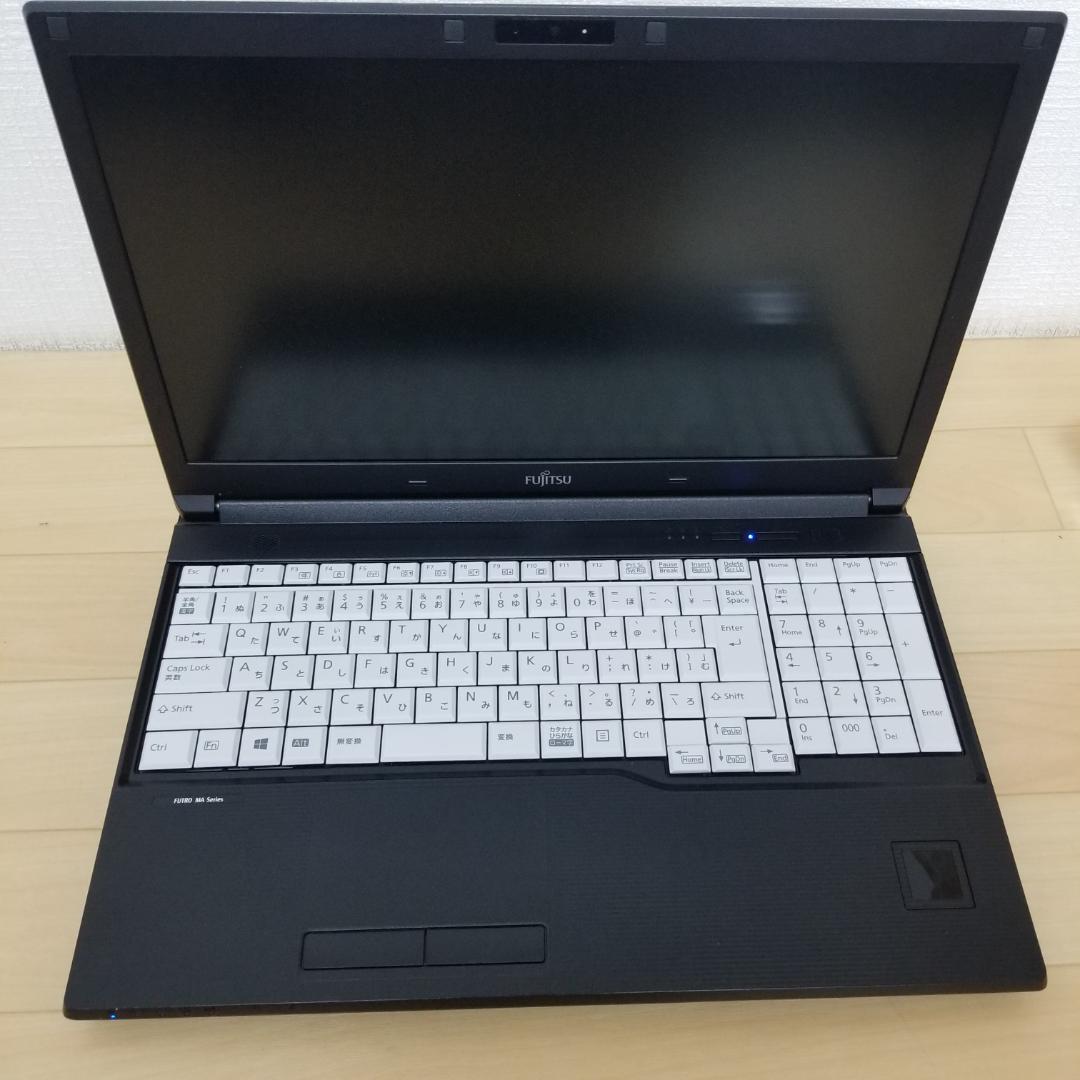 SSD Win11 即使用可ノートPC 富士通 (E3250)