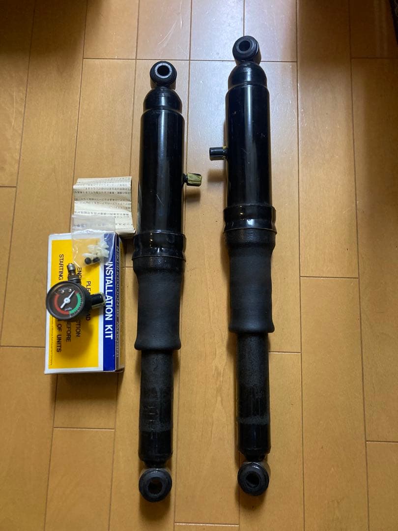 R*R様 モンロー　マックスエアー　エアショック　エアゲージ　USEDセット
