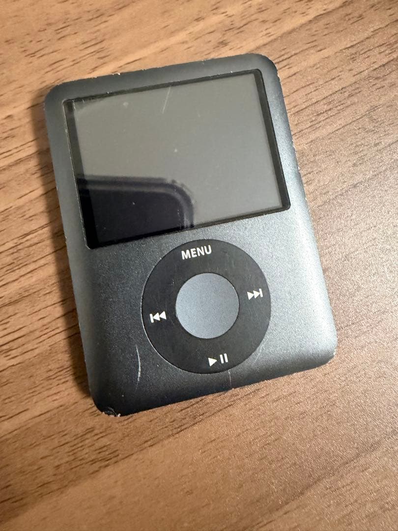 Apple iPod 8GB デジタルオーディオプレーヤー
