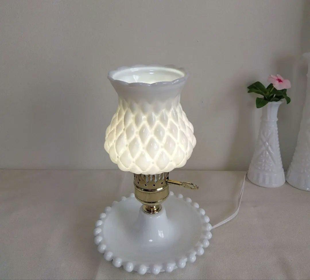 ミルクガラス ダイヤ柄 テーブルランプ ビンテージ