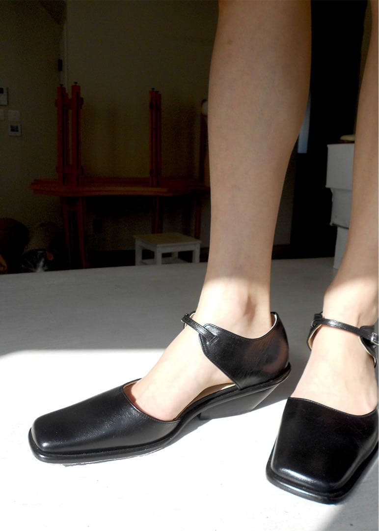 UNTISHOLD アンチショルド　Alice 37