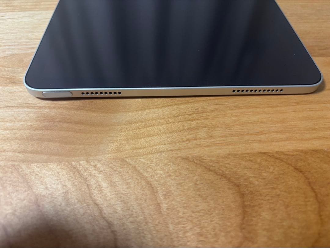 iPad Air 11インチ（M2）Wi-Fi 128GB第6世代スターライト