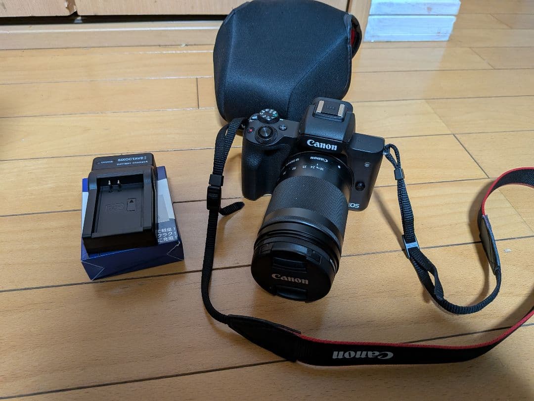 Canon EOS Kiss M EF-M18-150 レンズキット ブラック