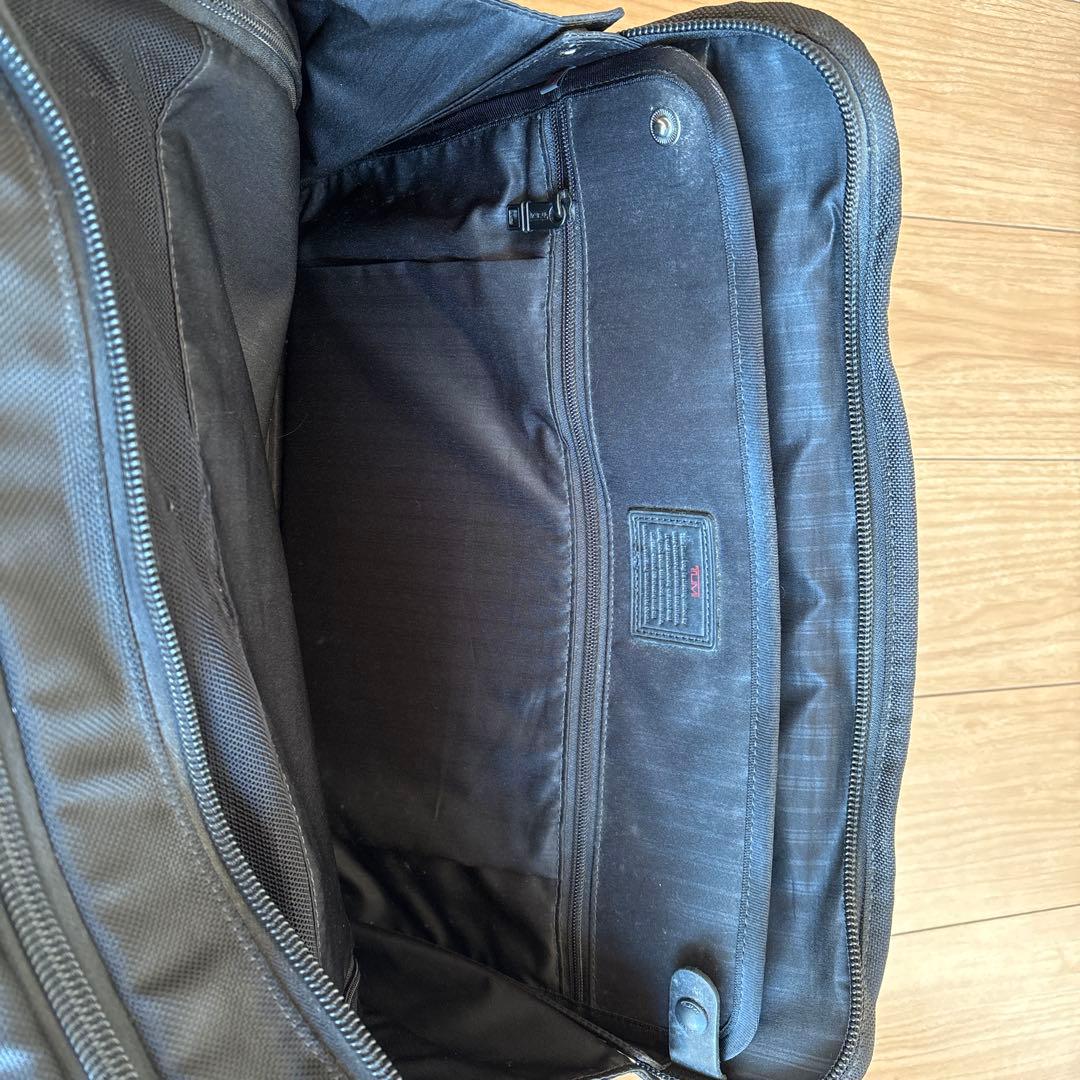TUMI ビジネスバッグ ブラック A4対応（早い者勝ち）