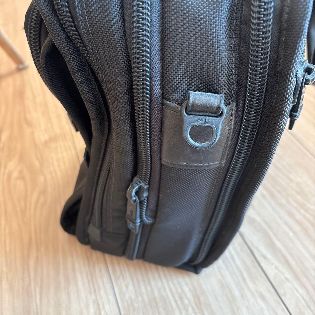 TUMI ビジネスバッグ ブラック A4対応（早い者勝ち）