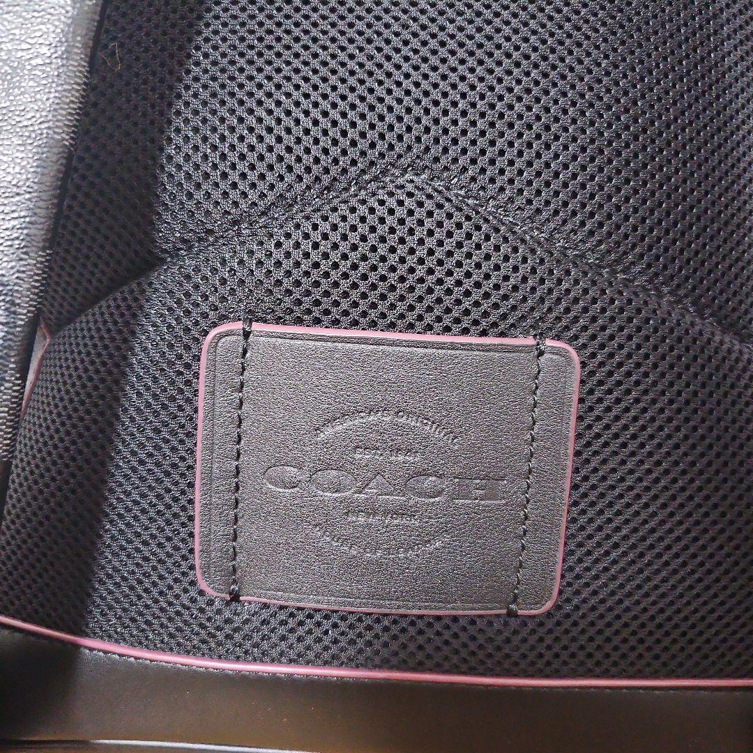 COACH 黒シグネチャー レザーバックパック