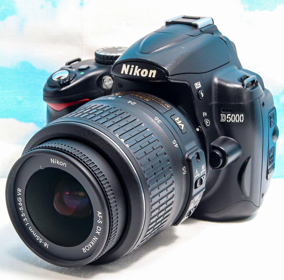 ニコン Nikon D5000⭐️スマホに転送♪⭐️自撮りラクラク⭐️即日発送
