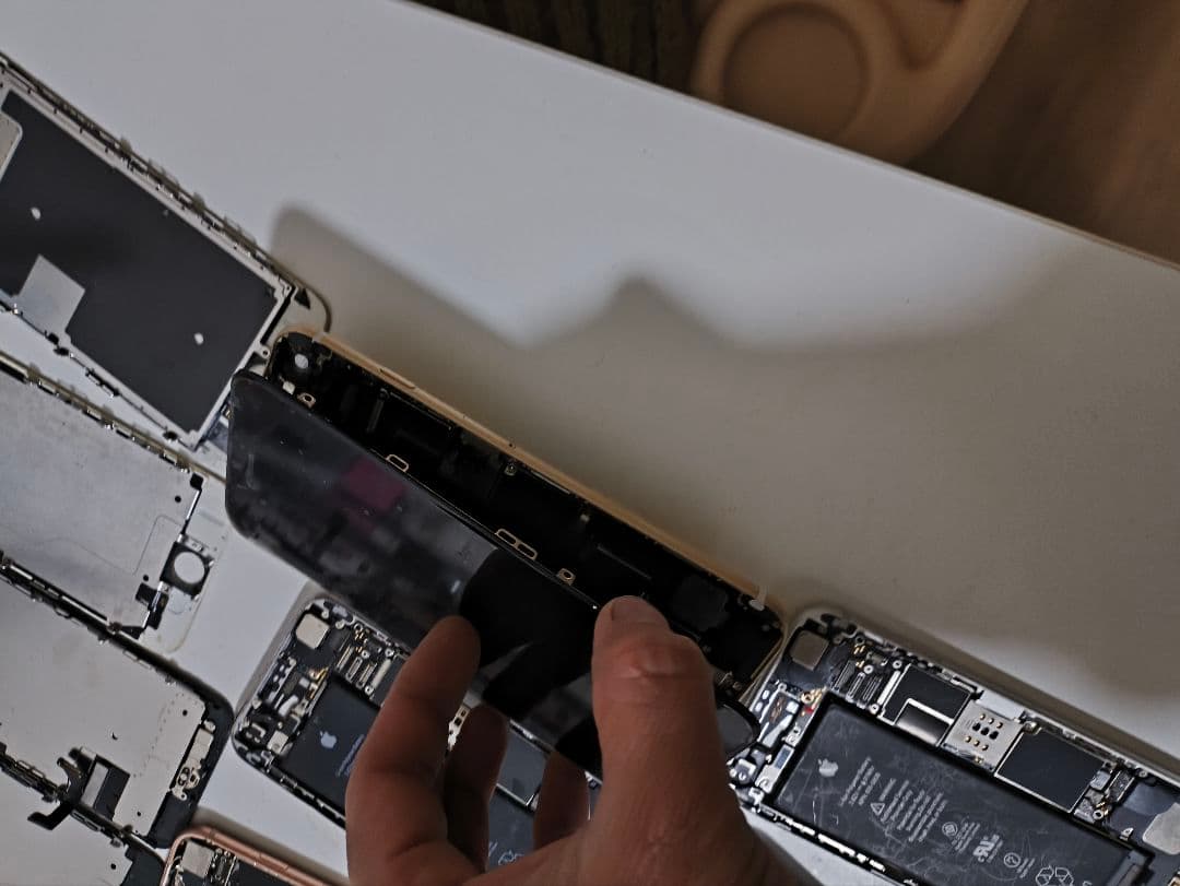 部品取り用 iPhone まとめ売り