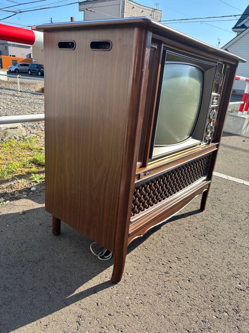 【すぐ処分したい為お値下げ可】テレビ昭和レトロ　ジャンク品　日立ブラウン管　希少