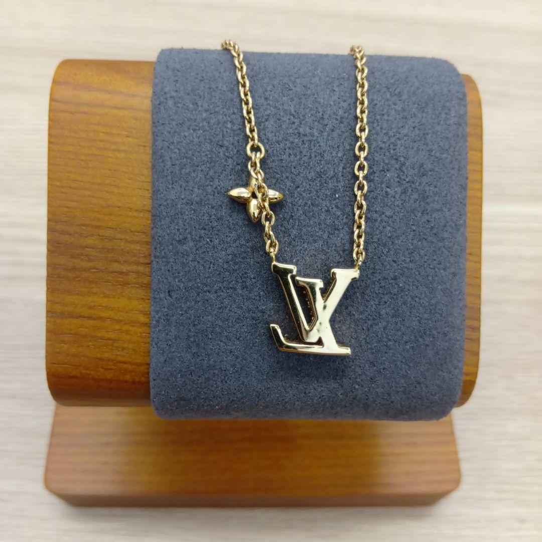 N*3様 【値下げ中】ヴィトン コリエ・LVアイコニック M00596　箱付き