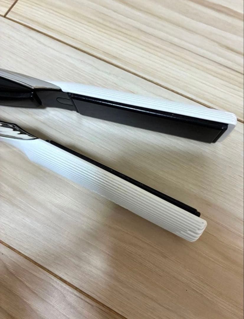 ★美品★ReFa ビューティックストレートヘアアイロン