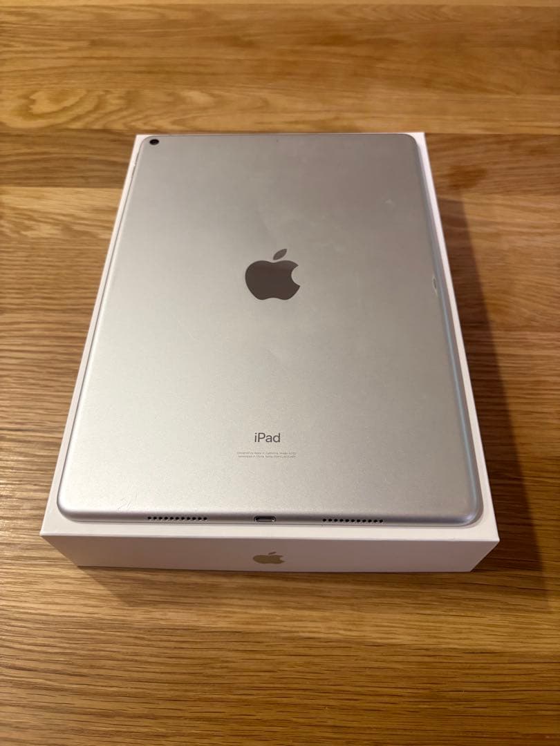 iPad Air 第3世代 64GB Wi-Fiモデル シルバー箱あり初期化済み