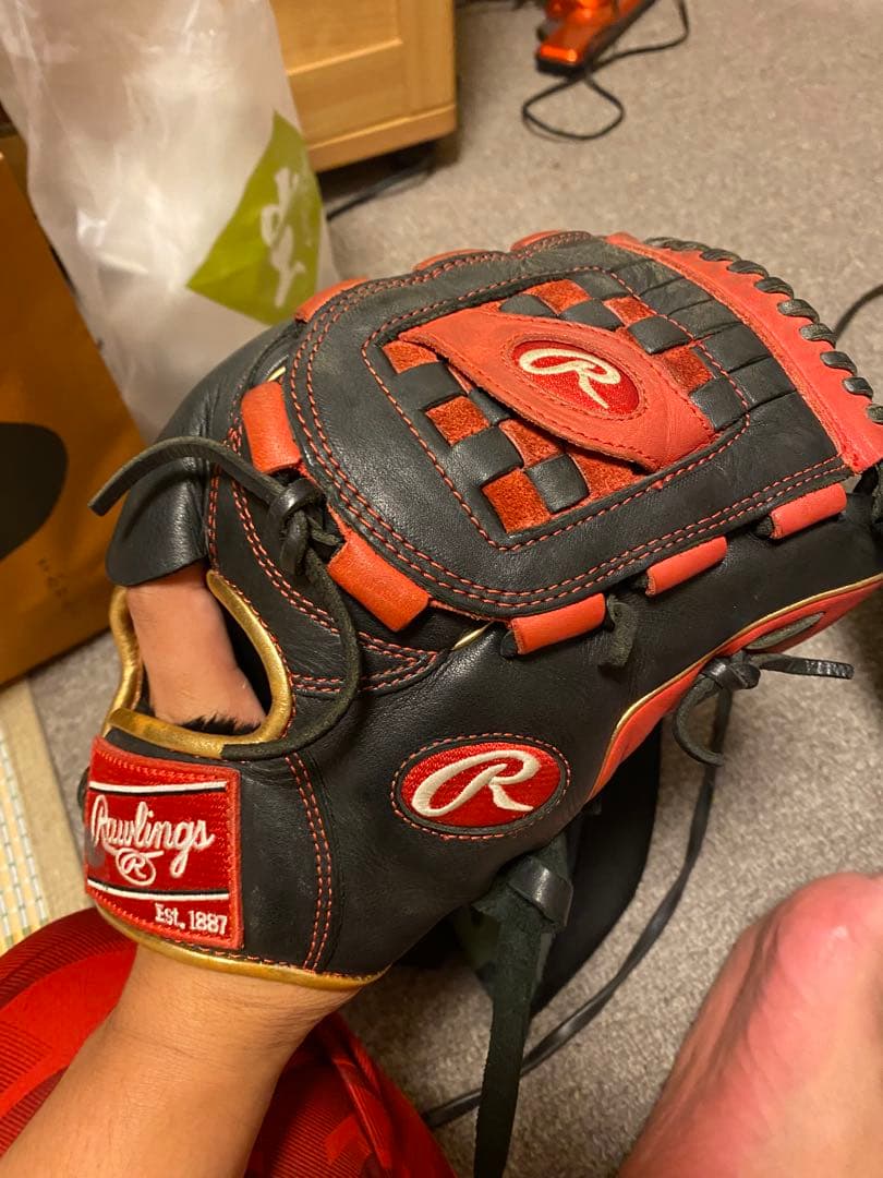 犬*叉様 軟式野球道具一式 バット2本 グローブ1個(グローブケース付き)