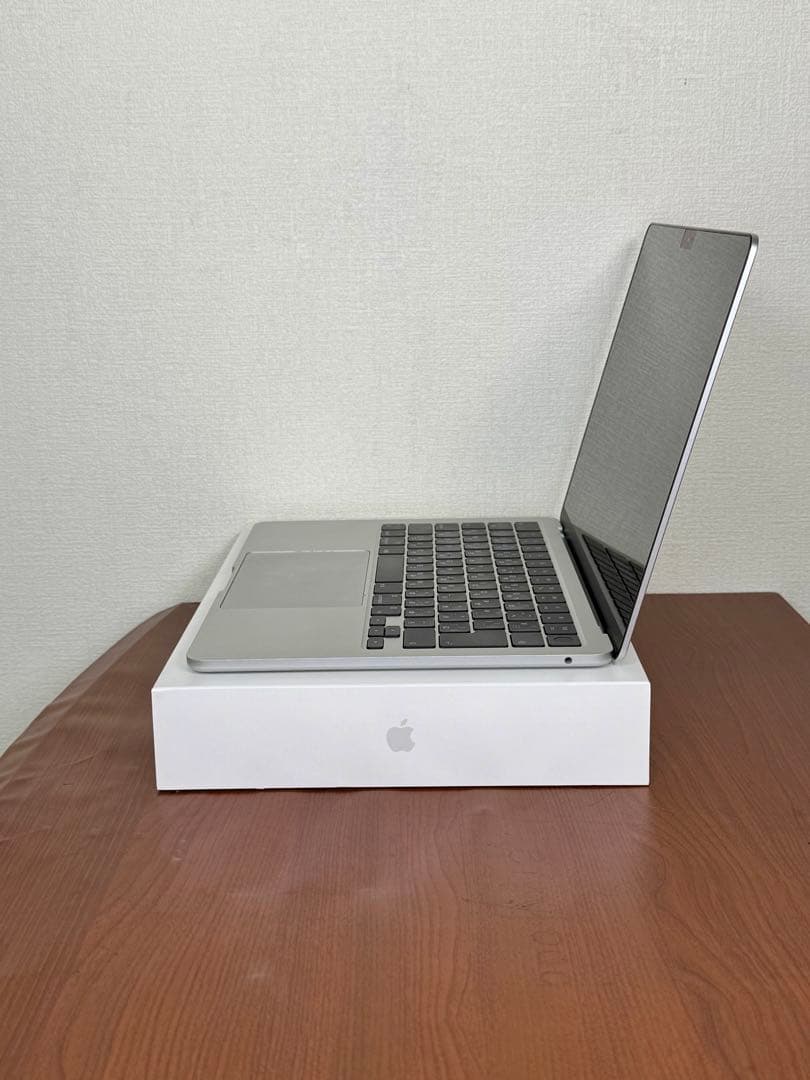 【保証品】MacBookAir M2 512G AppleCare＋フィルム付き