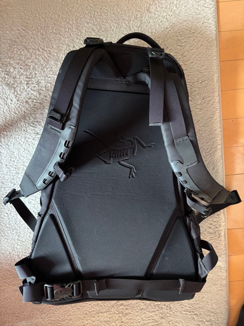 アークテリクス Arc’teryx アロー22