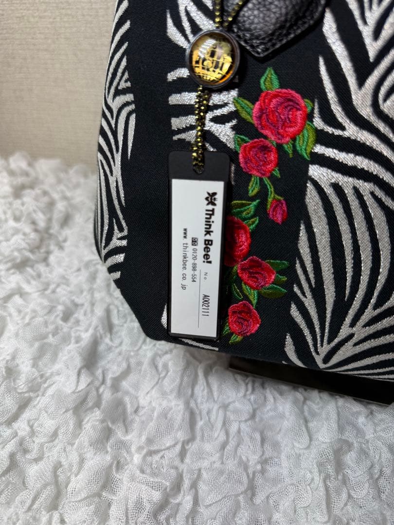 Think Bee! 2wayバッグ ジャカード ゼブラ柄 バラ刺繍 レザー 黒