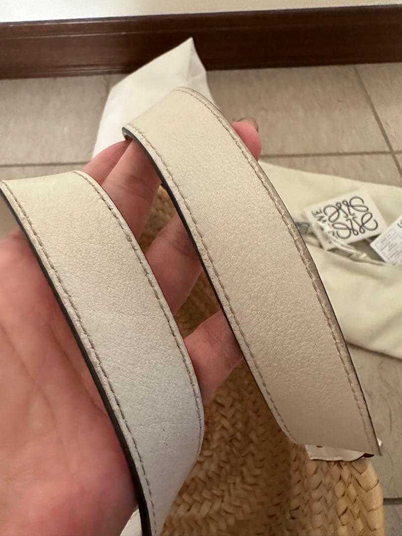 LOEWE かごバッグ ベージュ ホワイト