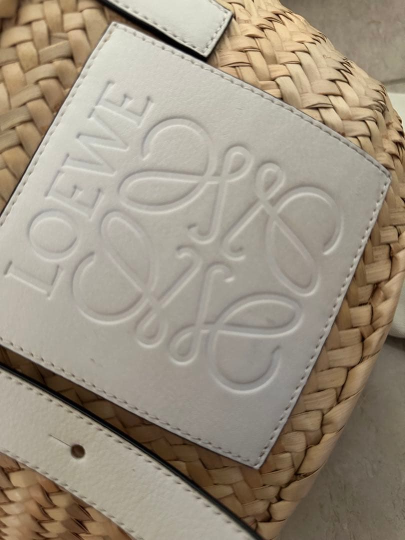 LOEWE かごバッグ ベージュ ホワイト